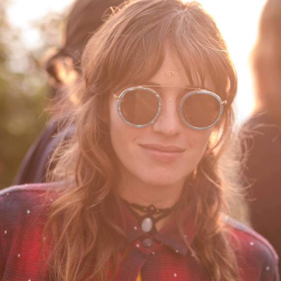 Meet your Posher, Gia - Picture 1 of 1